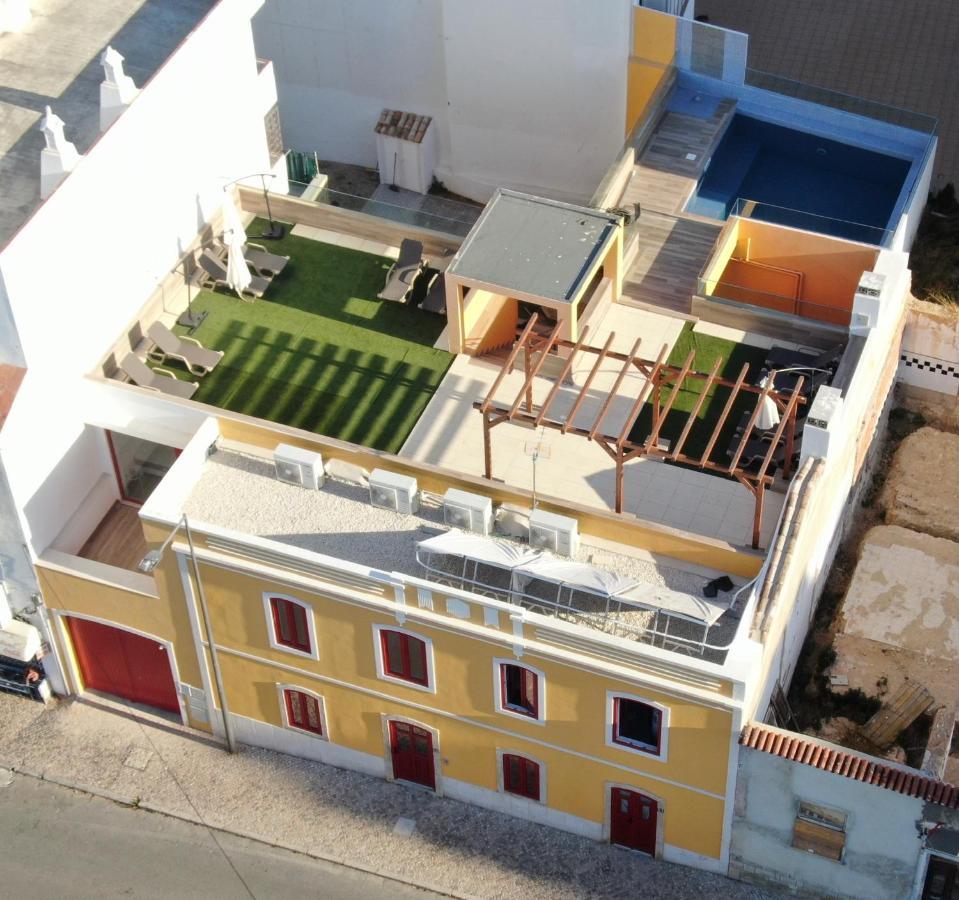 Casa Amarela Guesthouse 阿尔布费拉 外观 照片