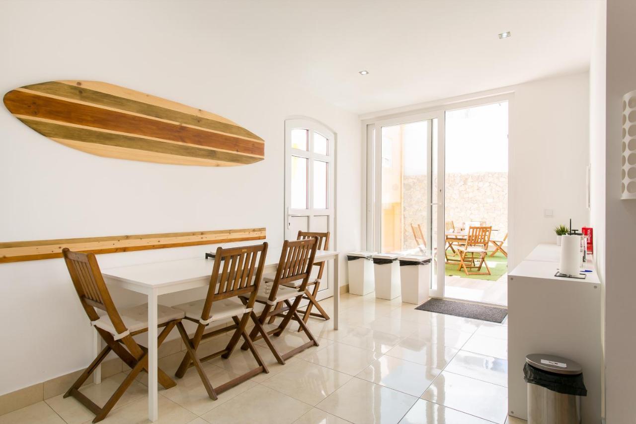 Casa Amarela Guesthouse 阿尔布费拉 外观 照片
